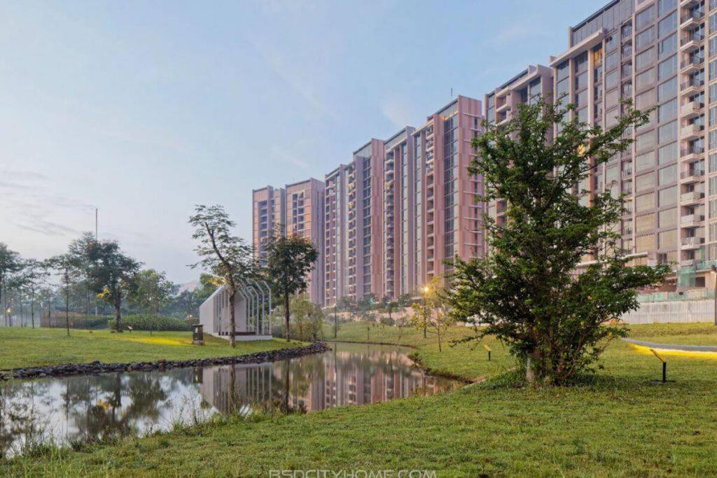 Marigold Apartment Nava Park Central Bsd Tangerang Exteriör bild